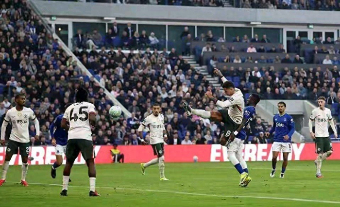 恩佐离队传闻再起，切尔西财务困局引豪门博弈